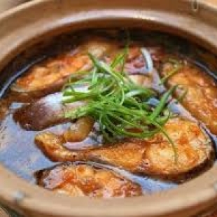 Cá Bông Lau Kho Tộ