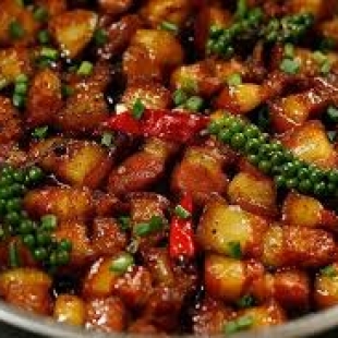 Ba Rọi Kho Tiêu